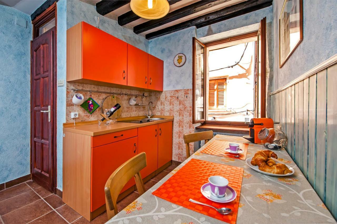 Studio Apartment Grisia Rovinj Exterior foto